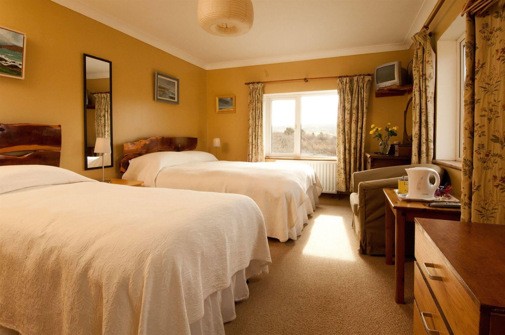 Sharamore House B&B Clifden Exterior photo